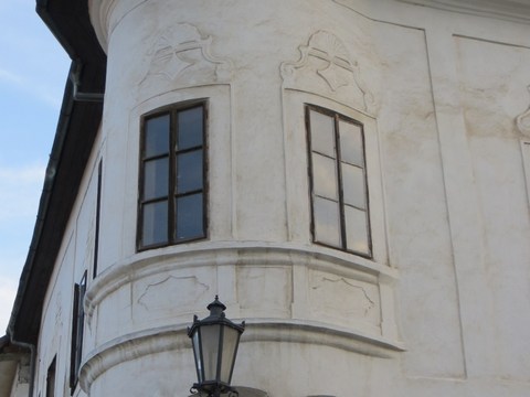 Radničné námestie 9