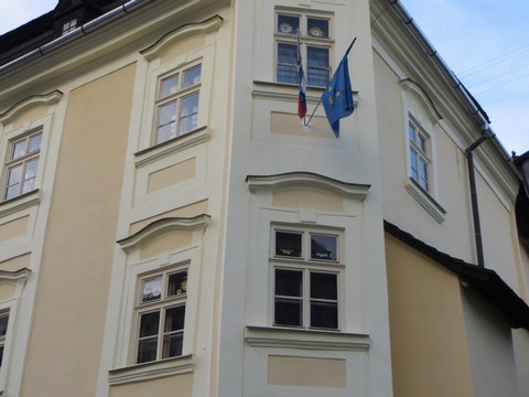 Námestie sv. Trojice 4