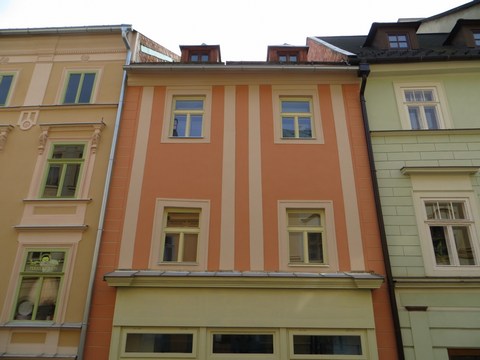 Fasáda domu č. 7
