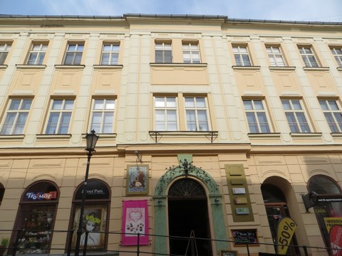 Fasáda domu č. 8