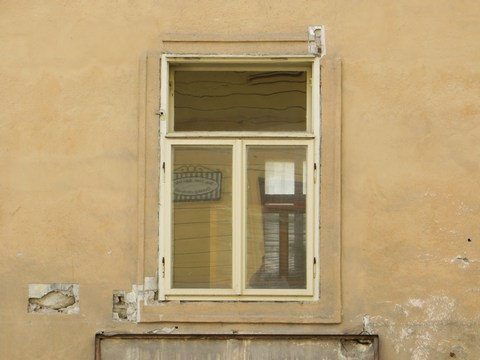 Detail okna domu č. 17
