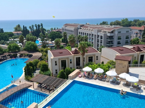 Horus Paradise Luxury Resort *****
