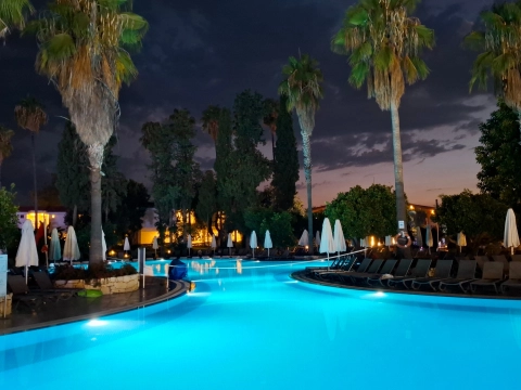Horus Paradise Luxury Resort *****