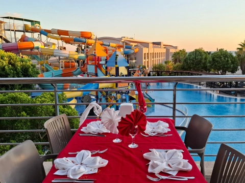 Horus Paradise Luxury Resort *****
